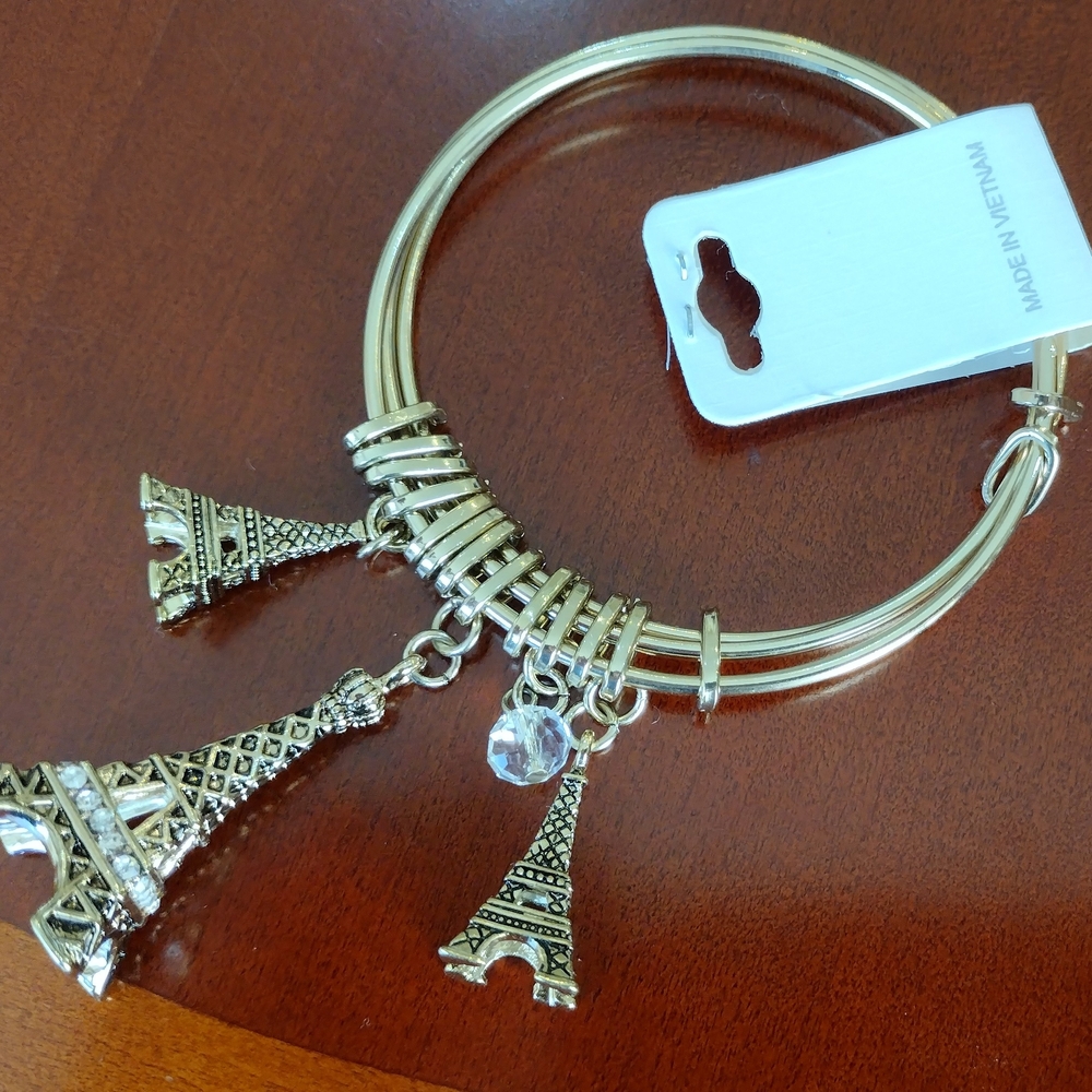 3/$20 Gold Tone Eiffel Tower Charm Bangle Bracelet